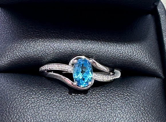 10k White Gold Blue Topaz with Diamond