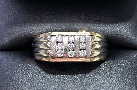 14k Yellow Gold Men’s Ring 1/4 ct. Diamonds